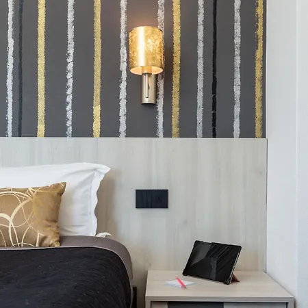 فندق مبيت وإفطار Incantos Charme 4*